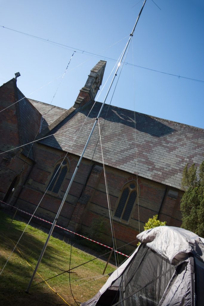 Churches and Chapels on the Air - St Mark's new radio mast!