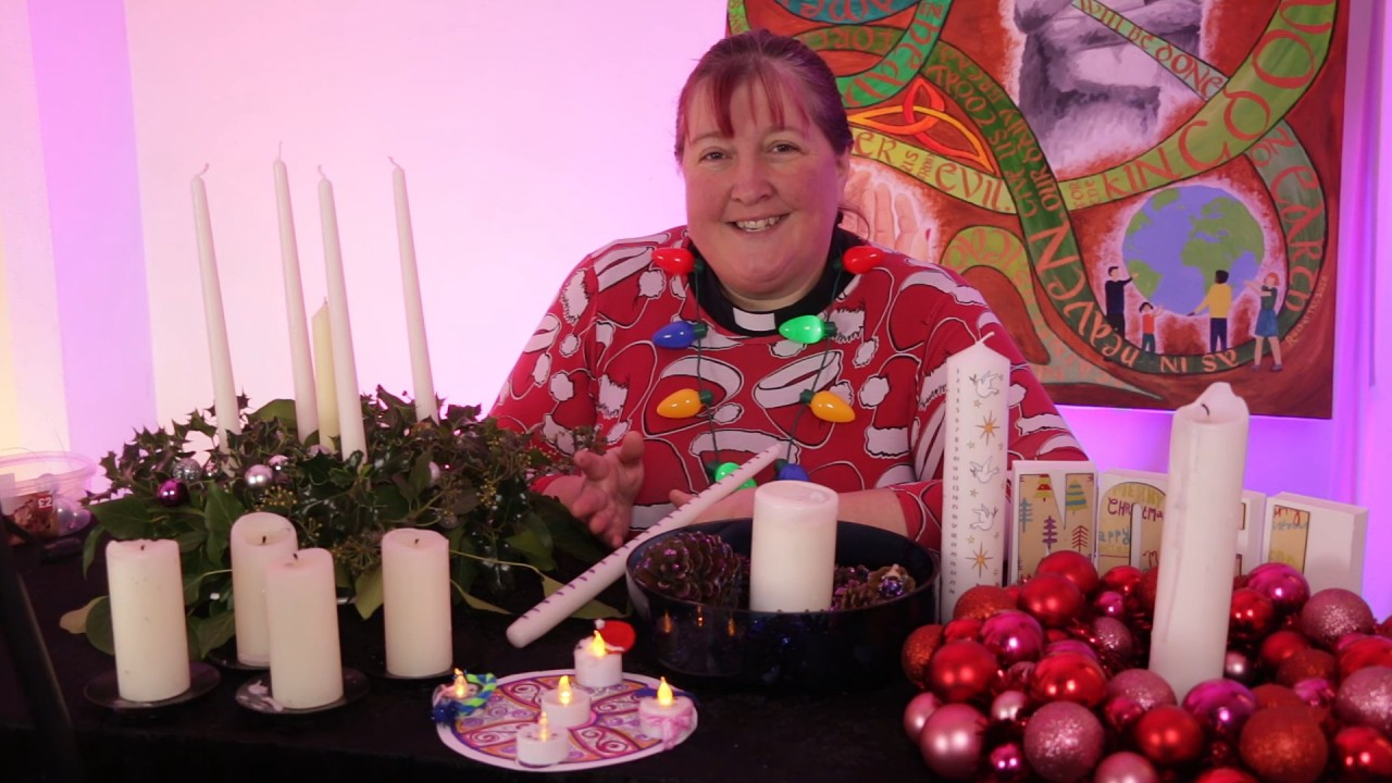 Rachel shows how to make an Advent wreath